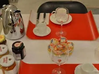 Отель Rosso E Nero 2*